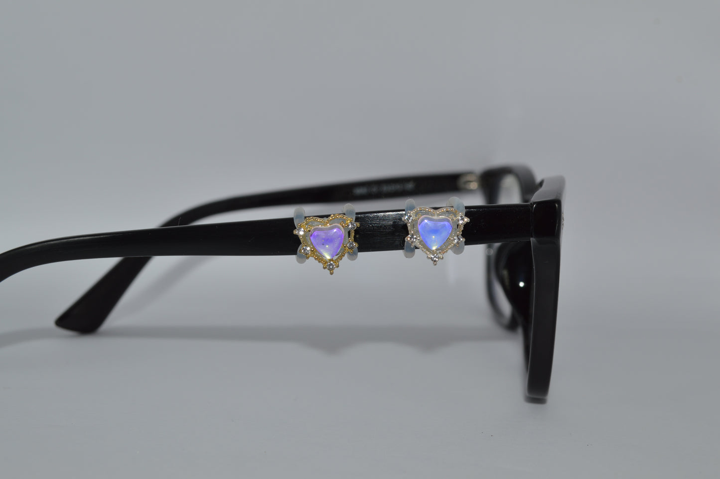 Jeweled Heart Eyedeco Charm