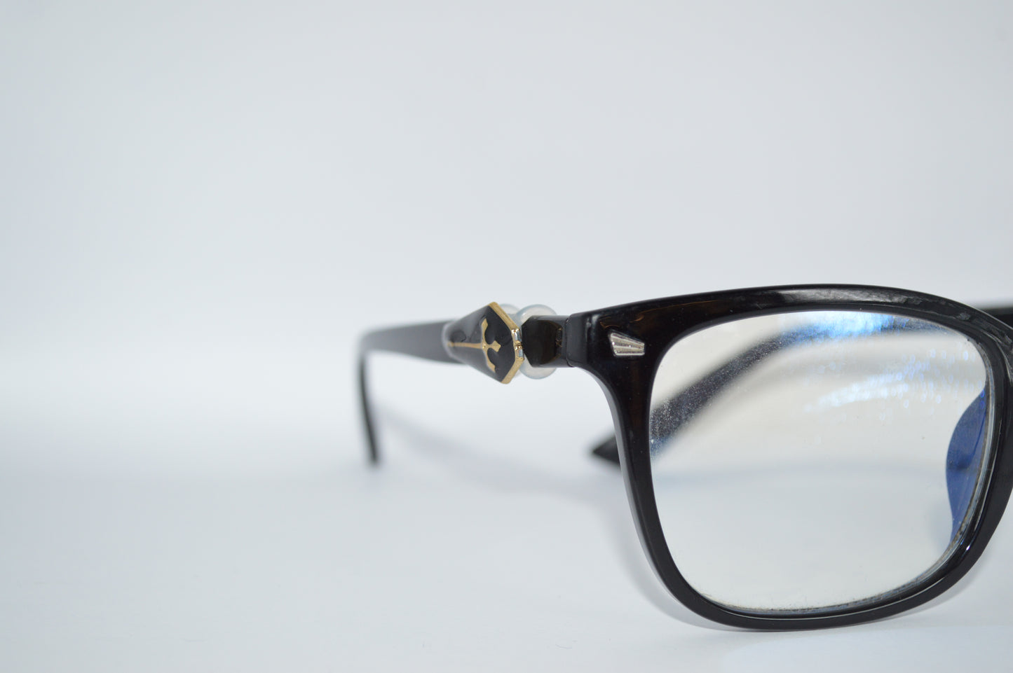 Casket Eyedeco Charm