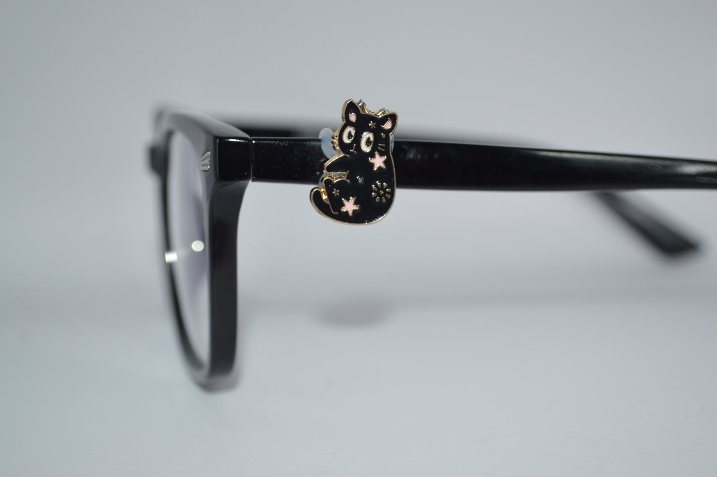 Black Cat w/ Stars Eyedeco Charm A13