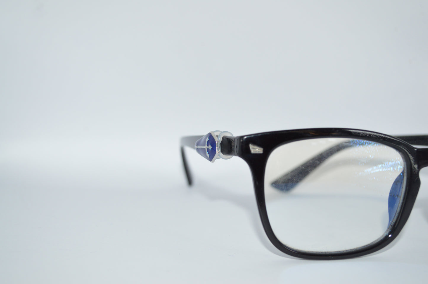 Casket Eyedeco Charm