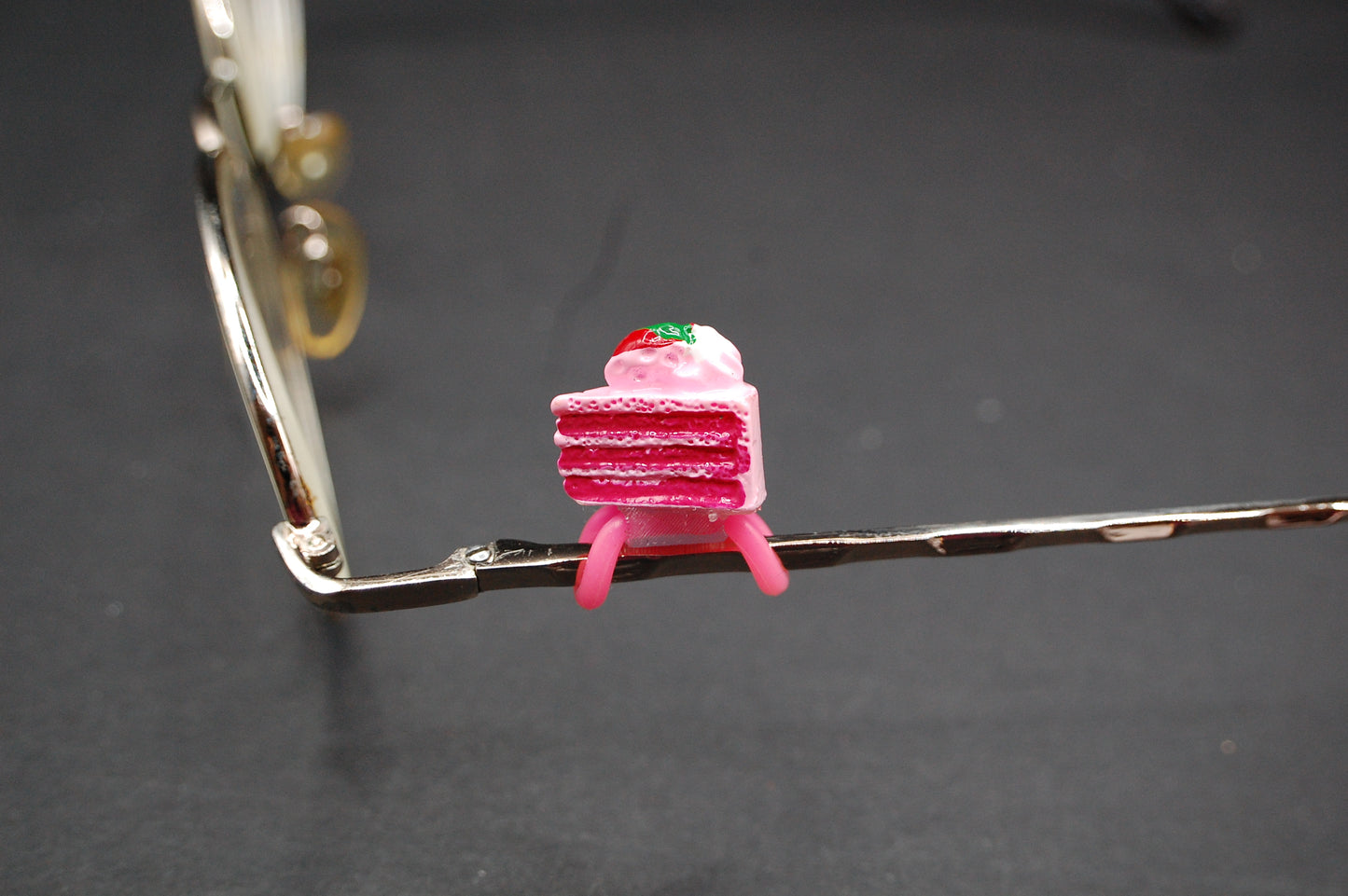 Strawberry cake Eyedeco Charm