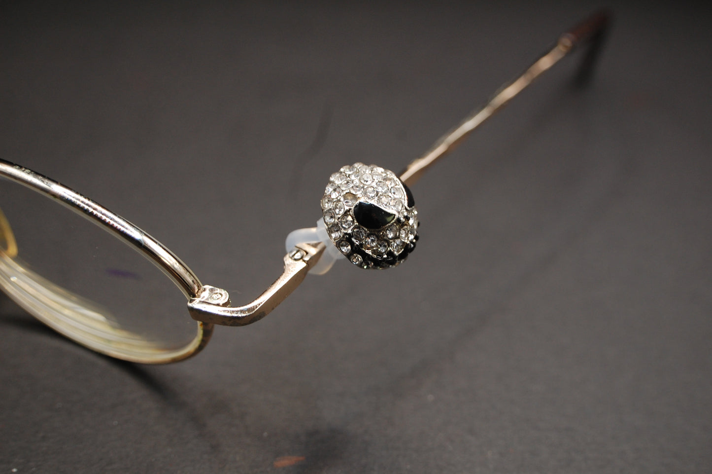 Evil Smiley Face Eyedeco Charm