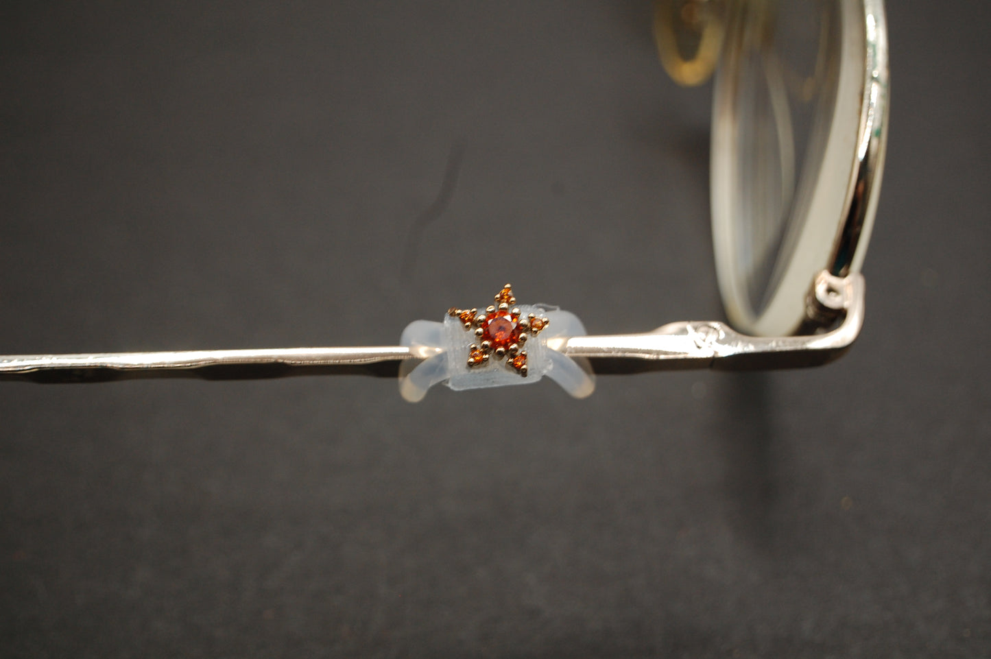 Jeweled Red Star Eyedeco Charm