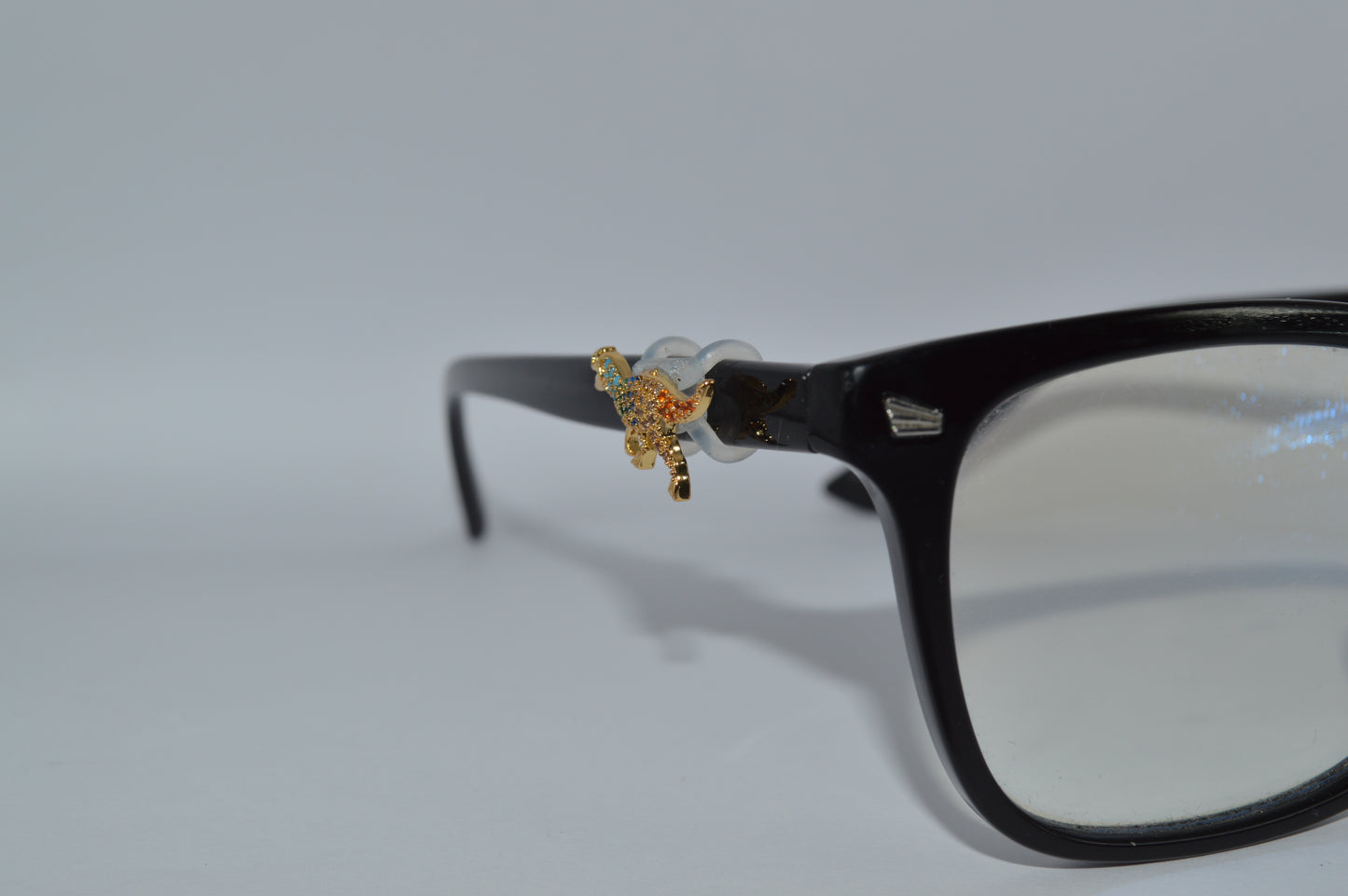 Jeweled Velociraptor Eyedeco Charm