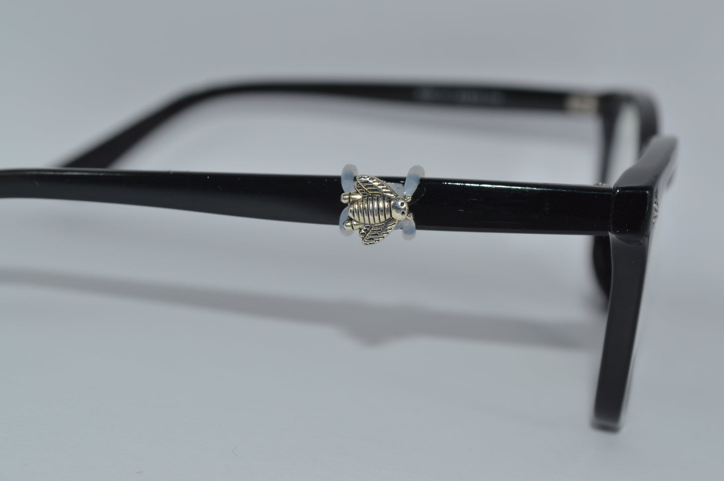 Metal Bee Eyedeco Charm