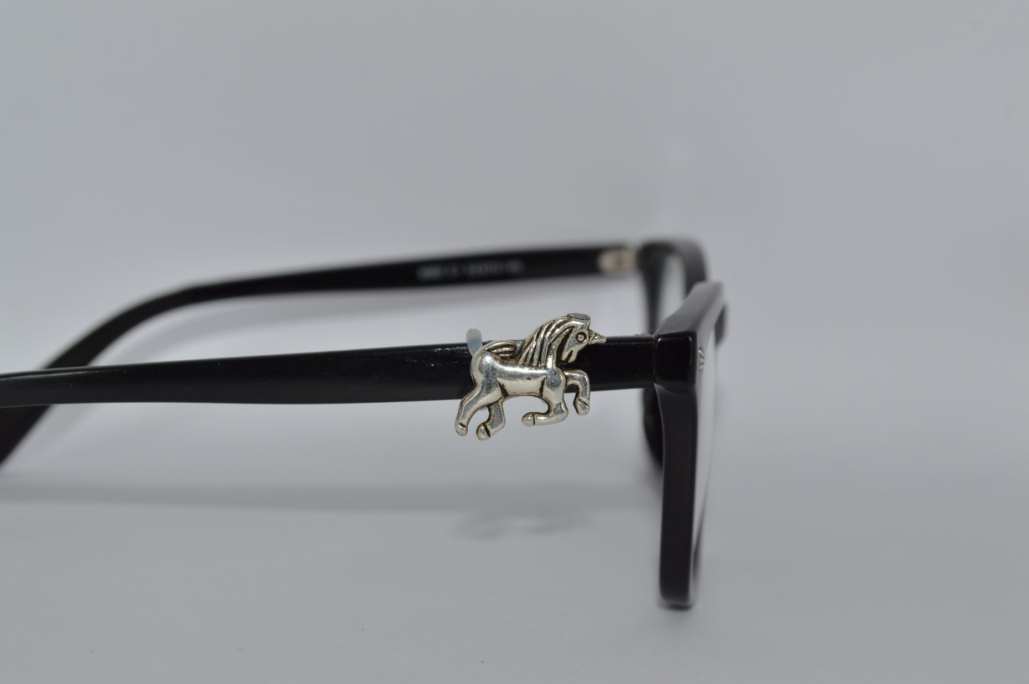 Silver Unicorn Eyedeco Charm