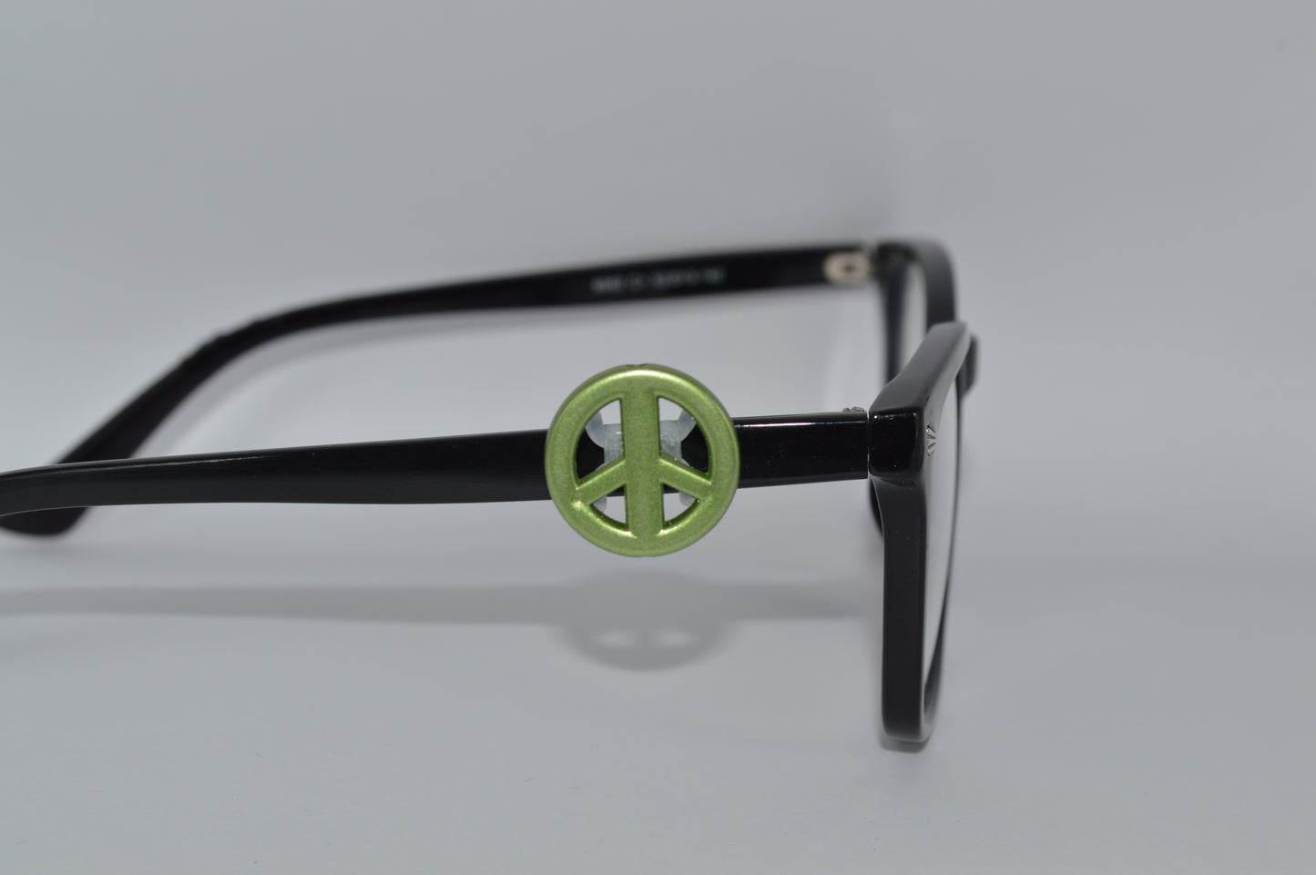 Green Peace Sign EyedecoCharm