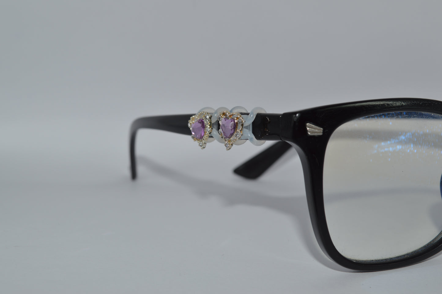 Jeweled Heart Eyedeco Charm