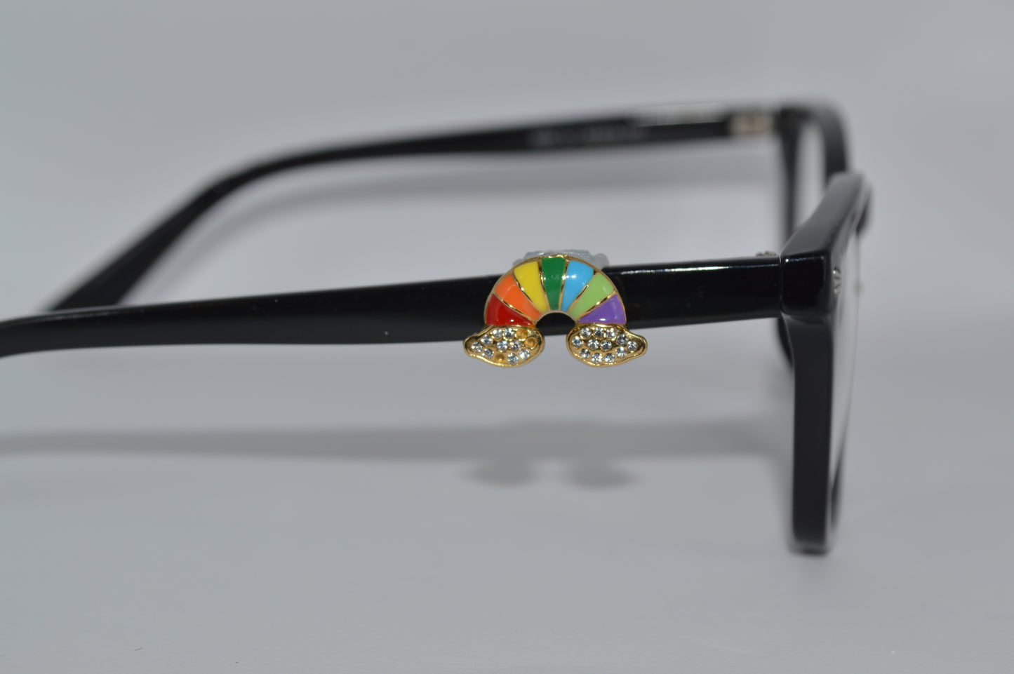 Jeweled Rainbow Eyedeco Charm