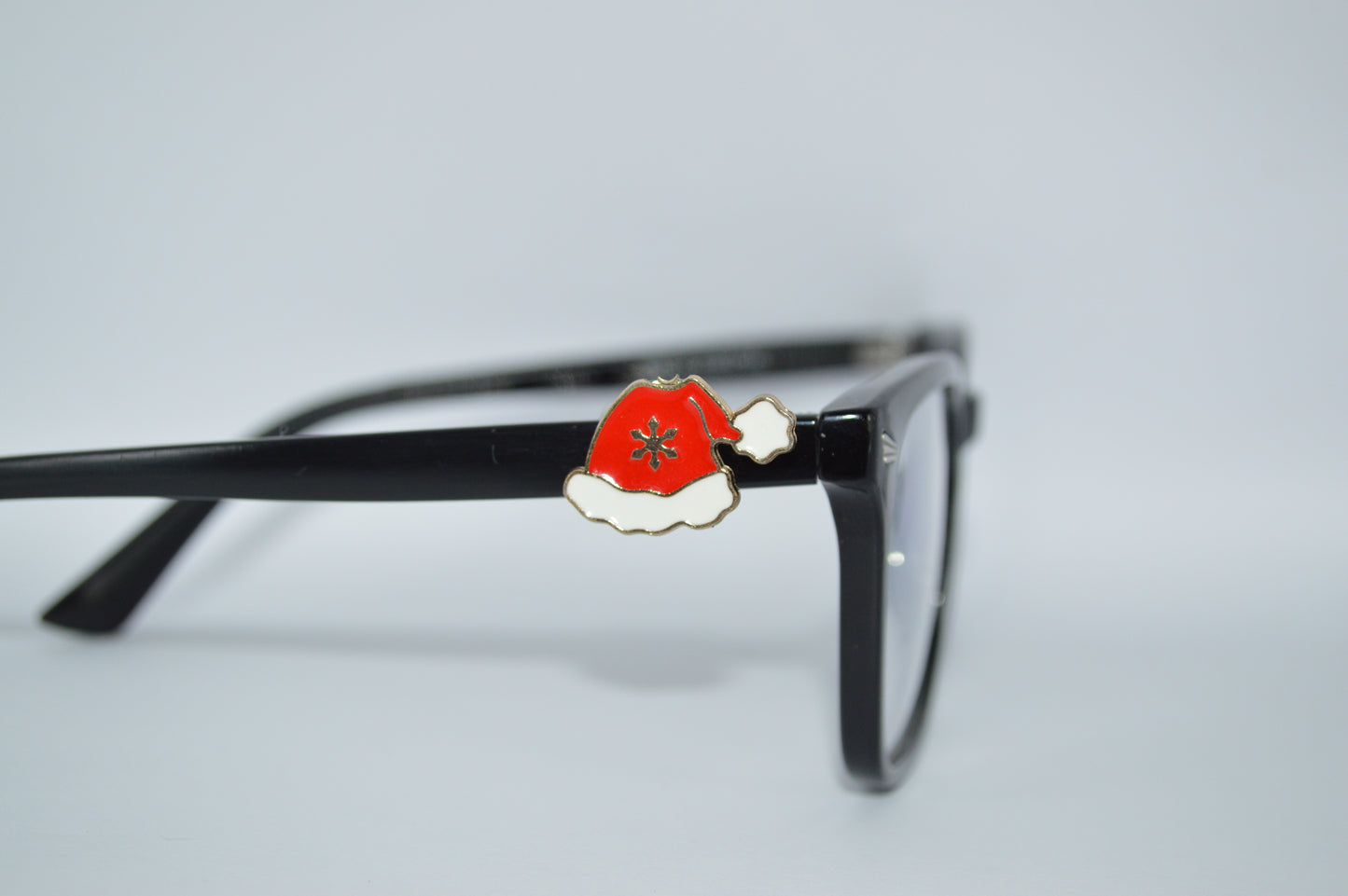 Santa Hat Eyedeco Charm