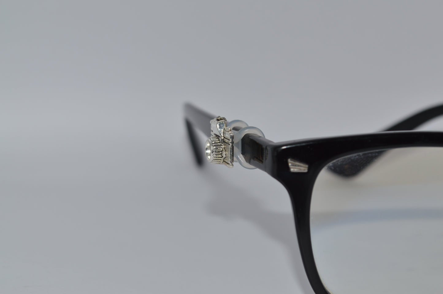 Silver Camera Eyedeco Charm