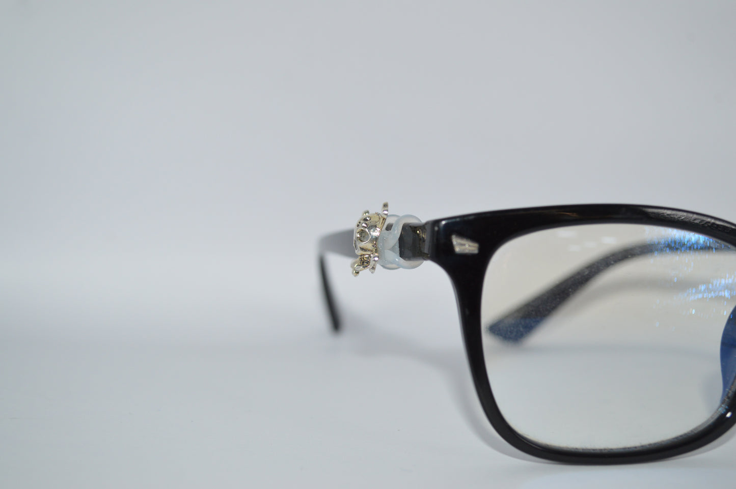 Skull & Cross Bones Eyedeco Charm