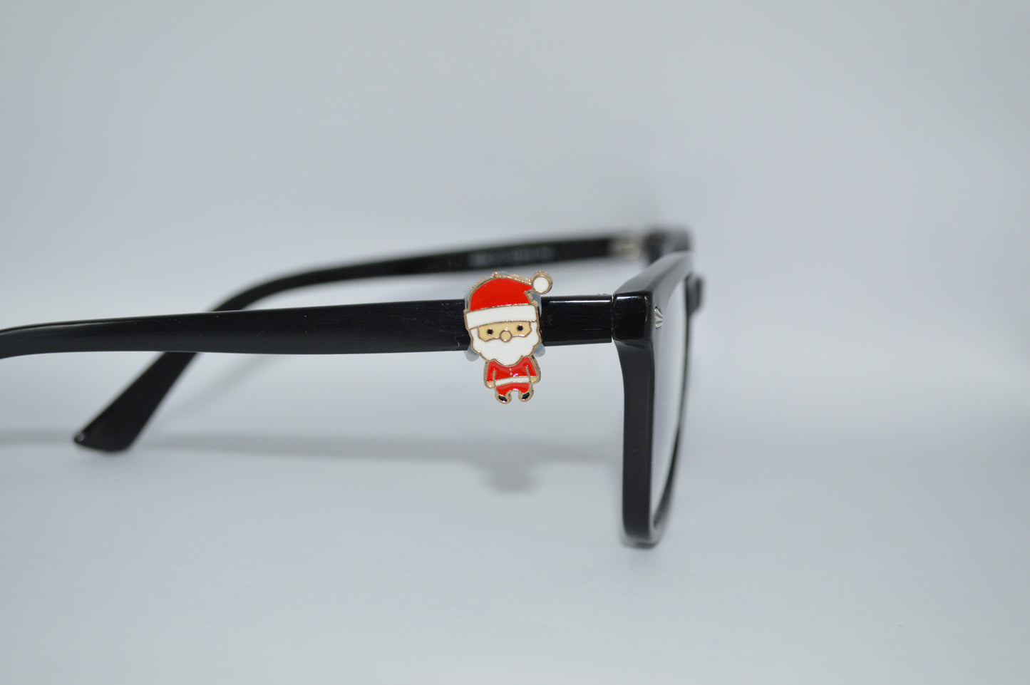 Santa Eyedeco Charm
