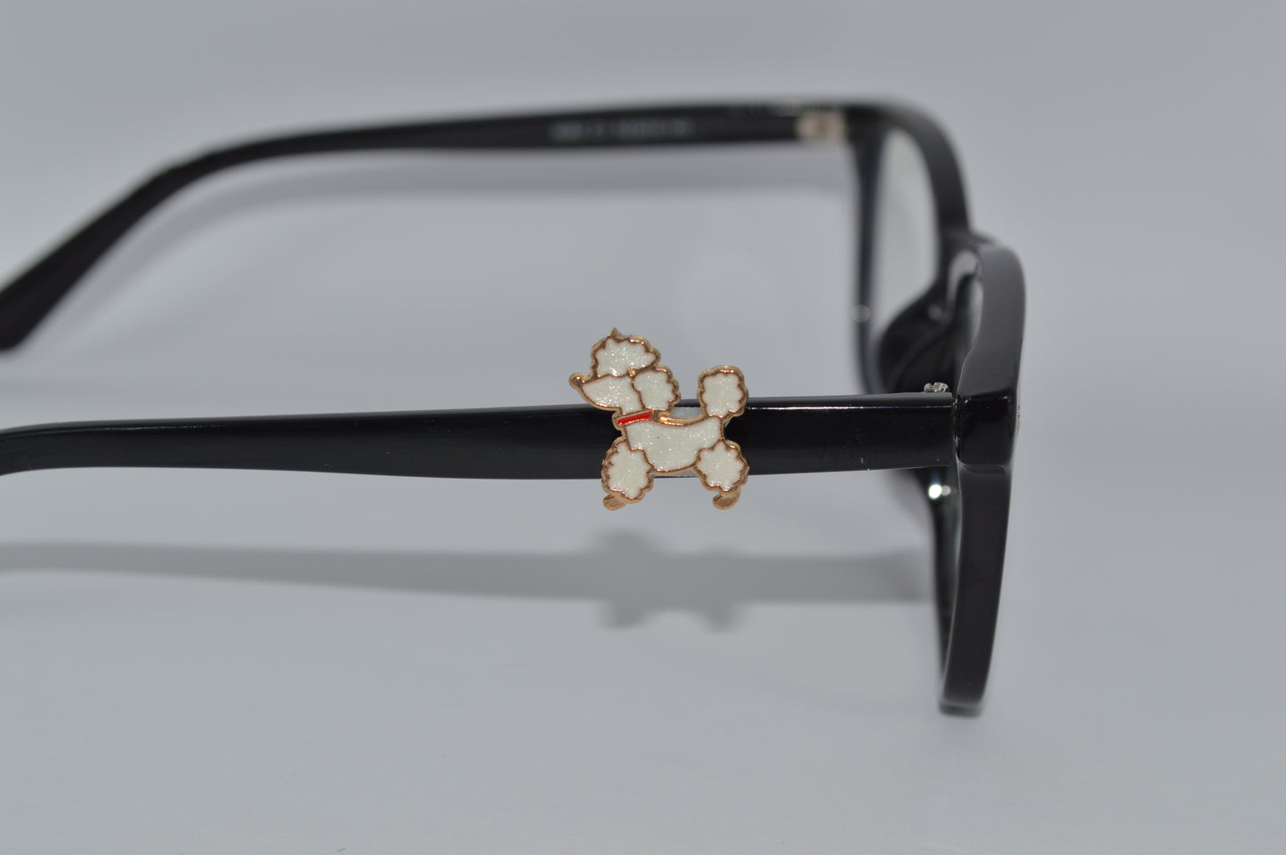 Poodle Eyedeco Charm A53-55