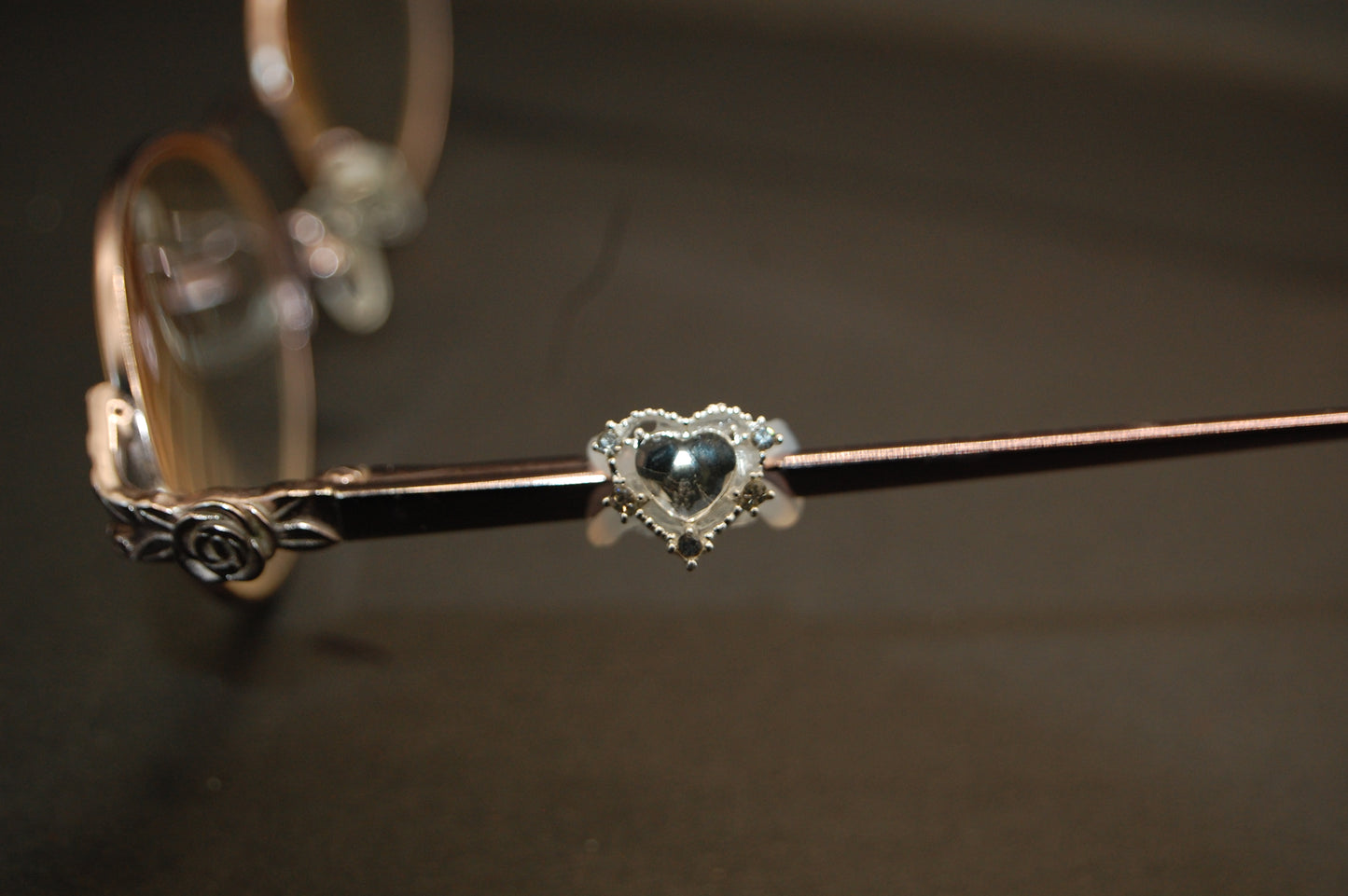Jeweled Heart Eyedeco Charm