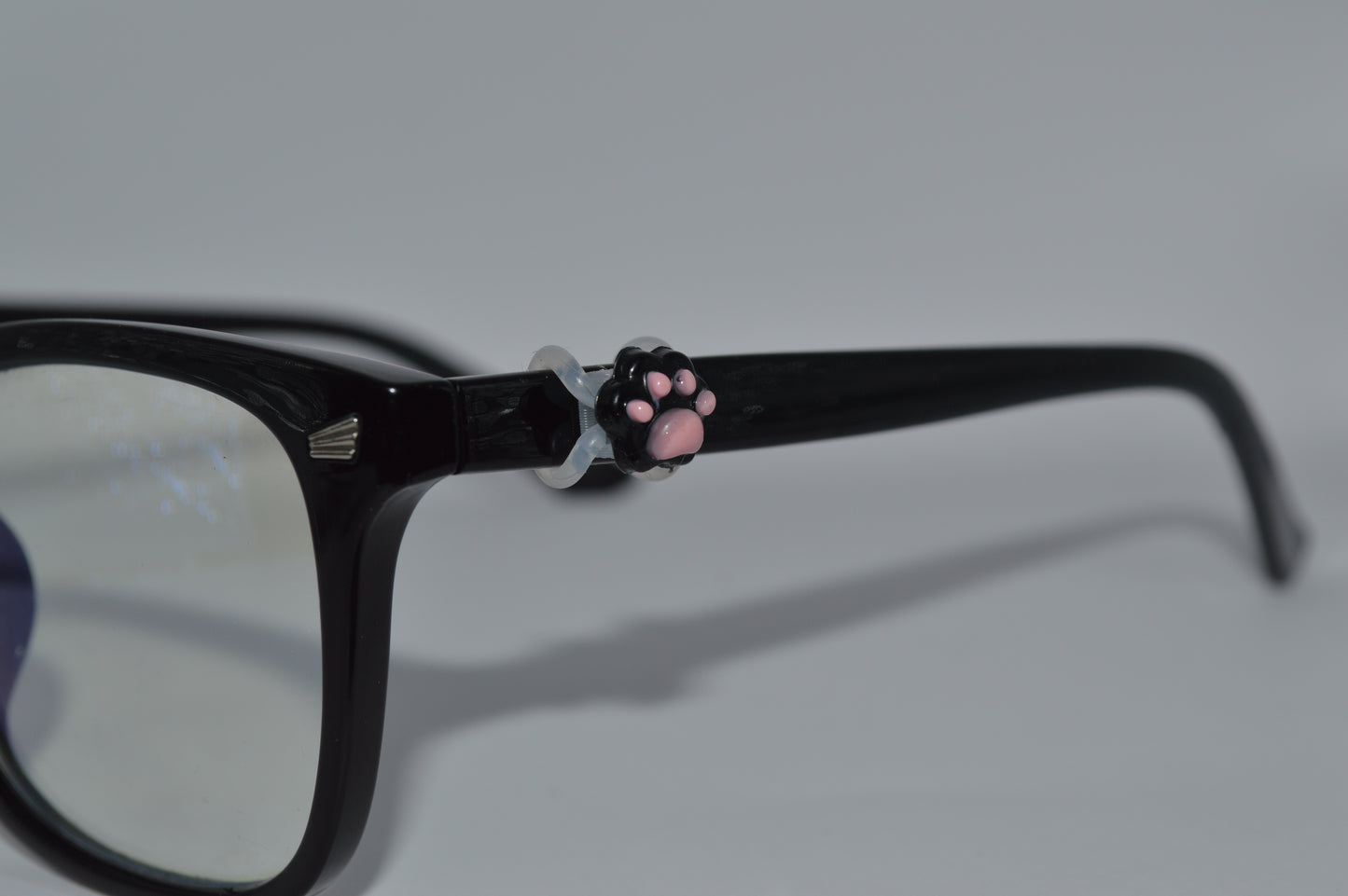 Colorful Paw Print Eyedeco Charm                                              A34  A35