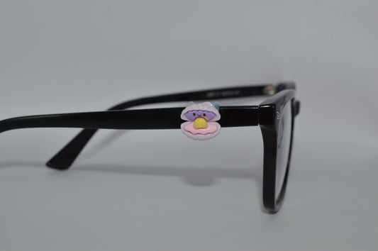 Cartoon Oyster and Pearl Eyedeco Charm