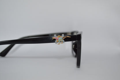 Jeweled Spinosauru Eyedecos Charm