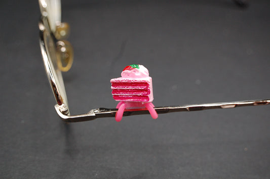 Strawberry cake Eyedeco Charm
