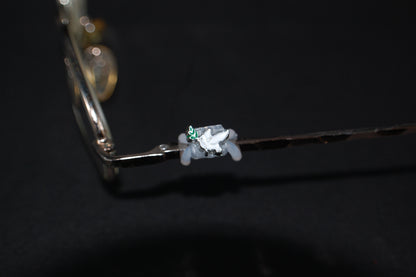 Dove w/Leaf Eyedeco Charm