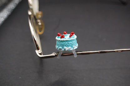Blue Cake Eyedeco Charm