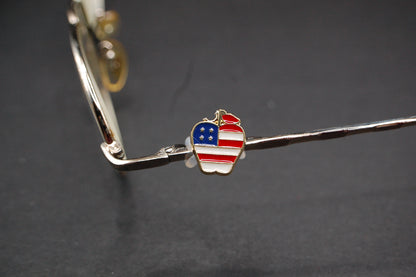 Patriotic Apple Eyedeco Charm                                           E38