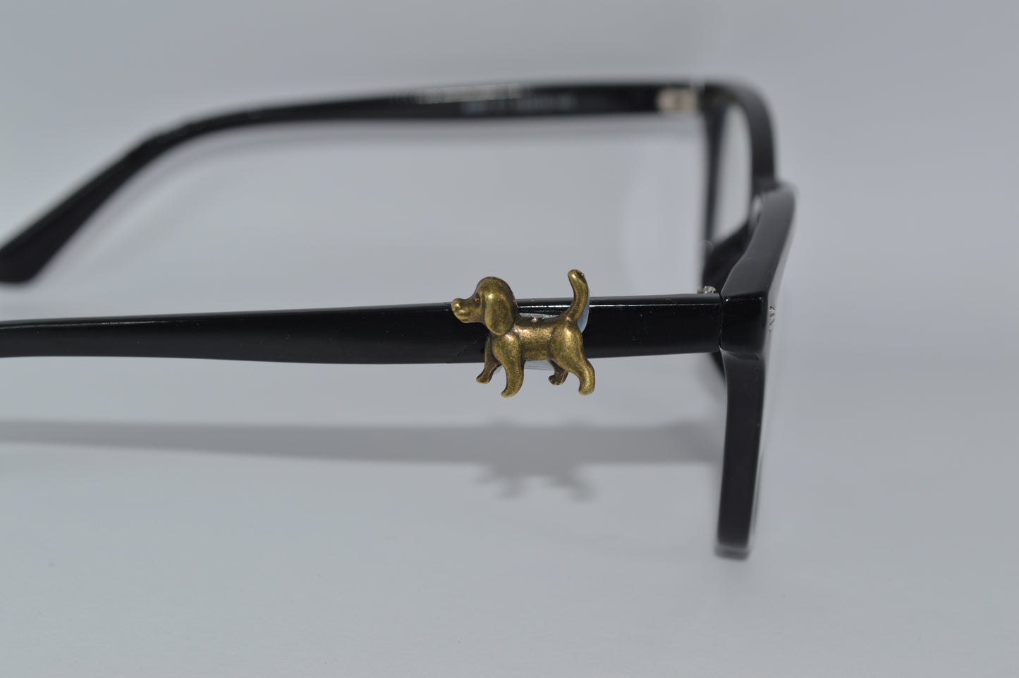 Standing Dog Eyedeco Charm                                               A44