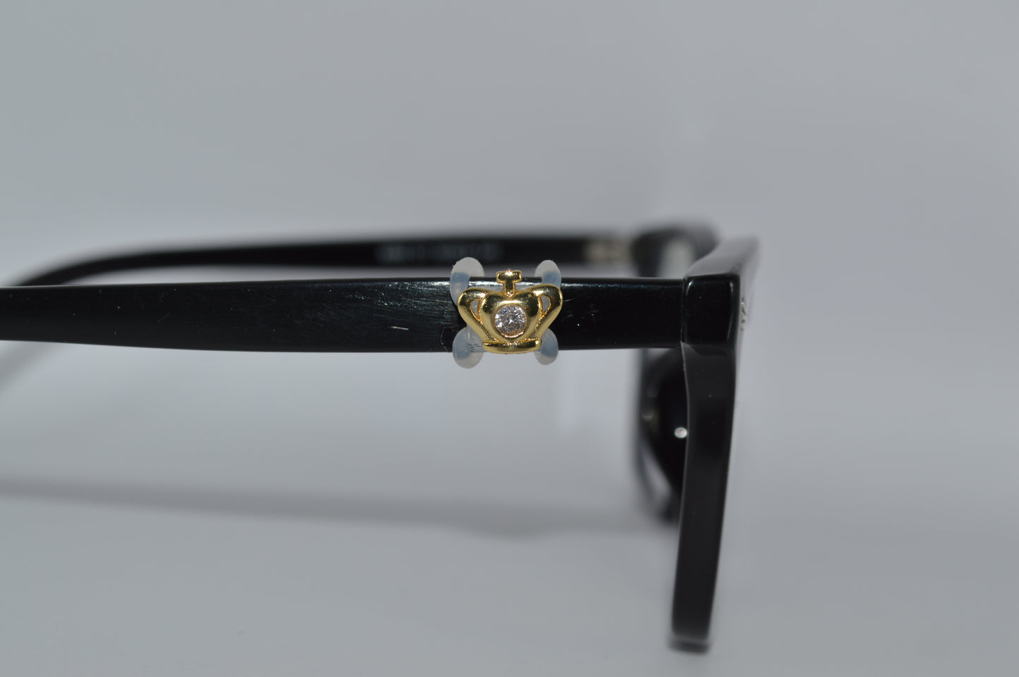 Gold Jeweled Crown Eyedeco Charm