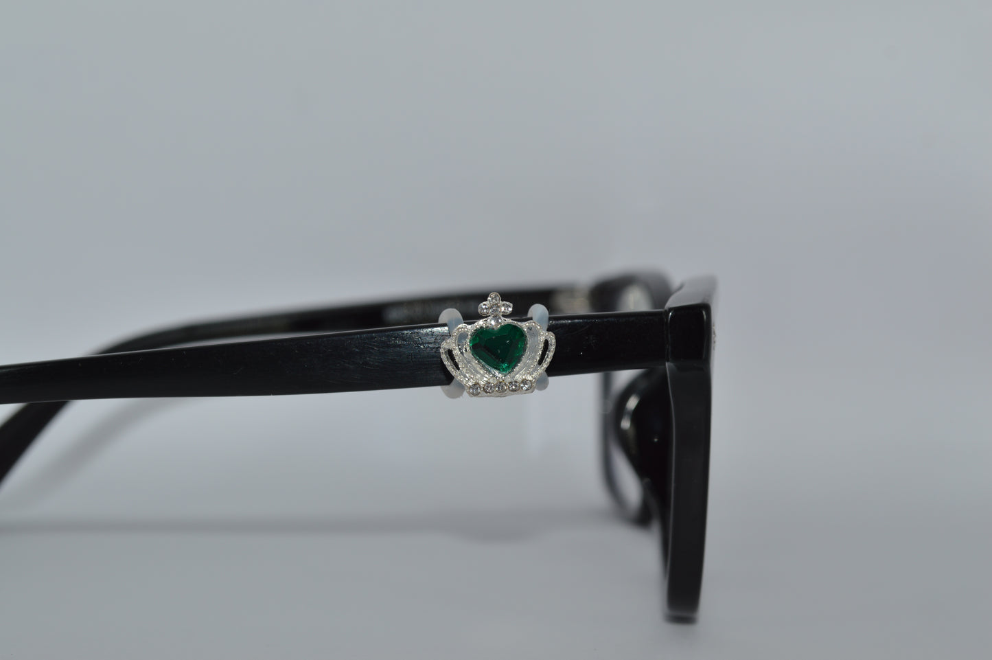 Jeweled Crown Eyedeco Charm