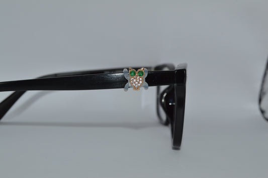 Jeweled Ow Eyedecol Charm