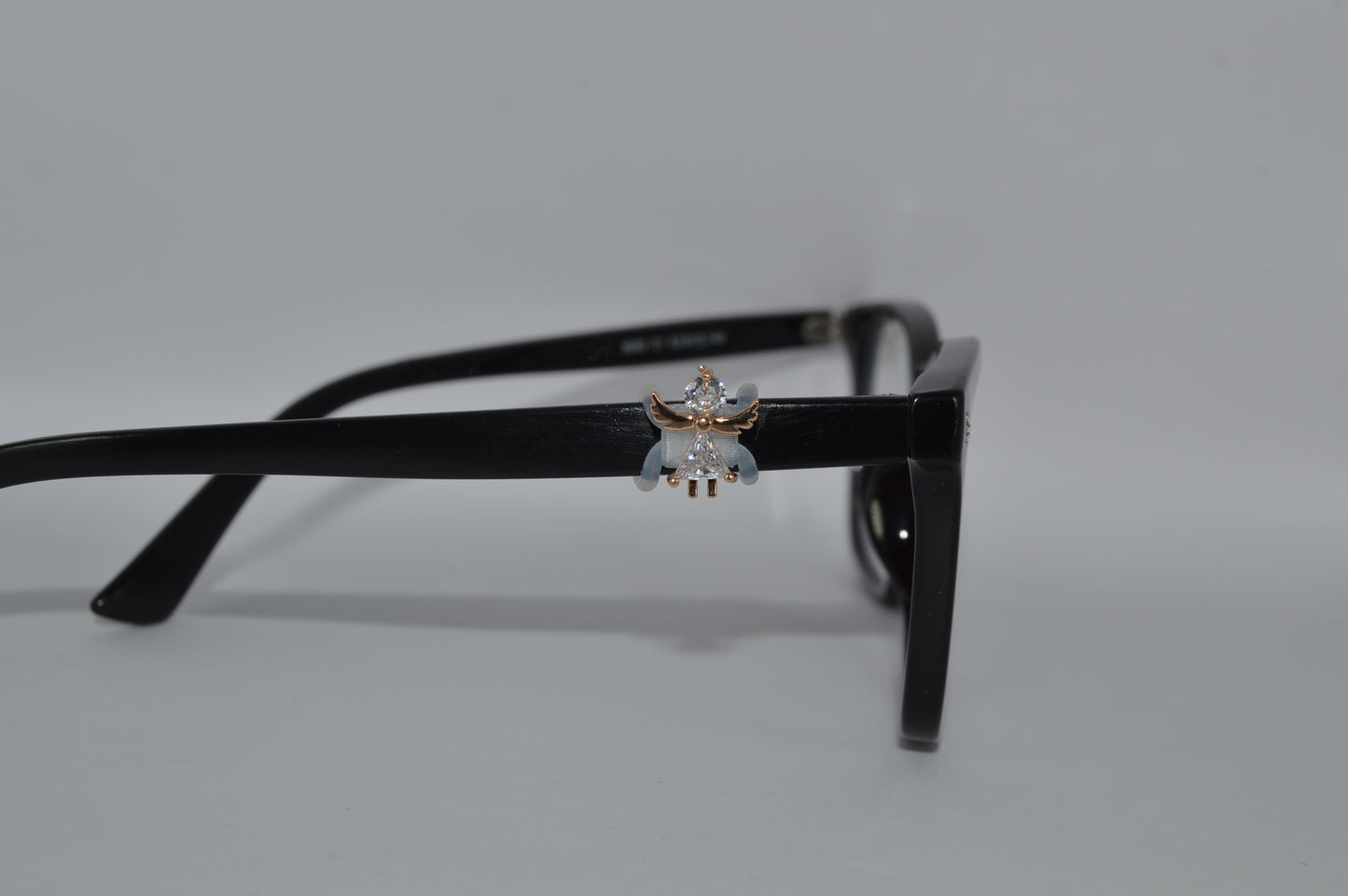 Jeweled Angel Eyedeco Charm