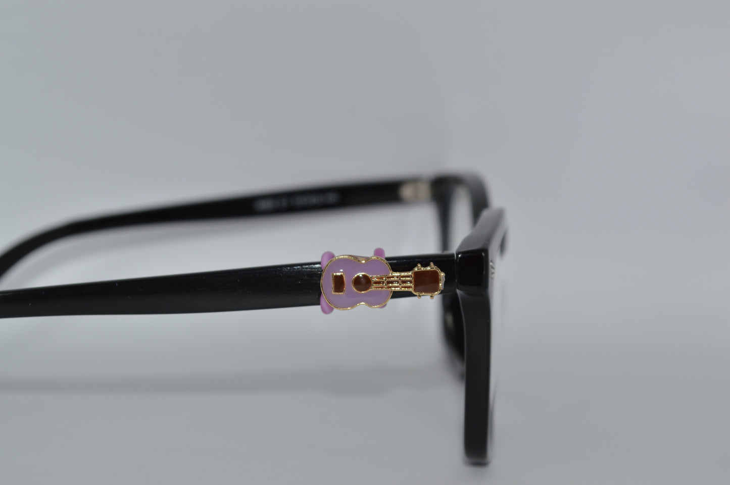 Guitar Eyedeco Charm