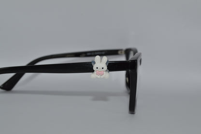 White Rabbit w/ Bow Tie Eyedeco Charm